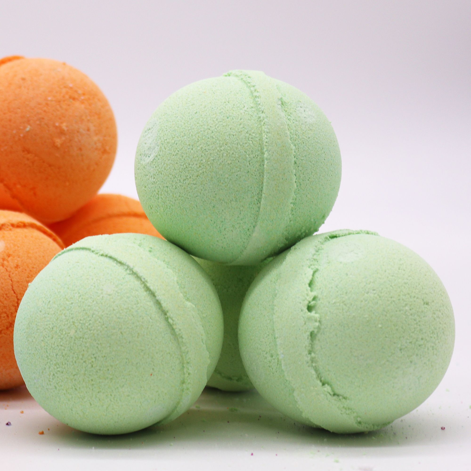 Essential Oil Bath Bomb - Rosemary & Thyme
